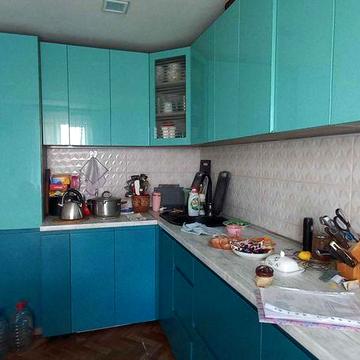 L Продам 2х комнатную квартиру на Залютино