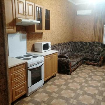 Середньофонтанська вул., 19в