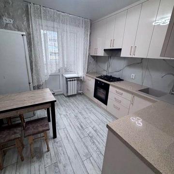Оренда 3 кімнатна квартира