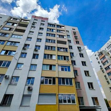 Аналогов нет! ЖК Мира 2, ул Мира, 23! Продам 1 ком квартиру пл 38.6м2! Дом давно Обжит и Заселен! A ЖК Мира 2