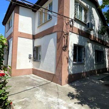 Продам будинок 149 м², Лазня, гараж, 6 соток, Чкаловський