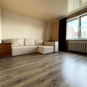 Готова до заселення 2-к квартира 61,6 м² на Милославській 8-A