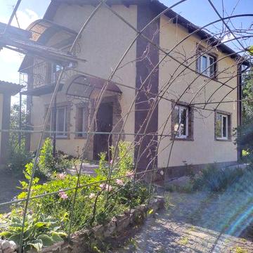 Продам будинок-дачу в Новогуйвинську