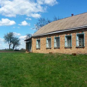 Продається будинок у мальовничому селі Стави, Київська область!
