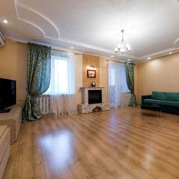 Продаж 3К квартири 110м кв. Позняки  Анни Ахматової 43 БЕЗ%
