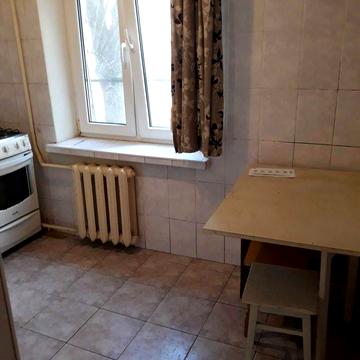 Продам 2-квартиру пр.Леся Курбаса 18 Жюля Верна Святошинський р/н