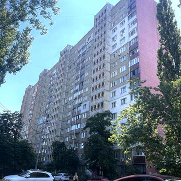 Продаж 2к Теодора Драйзера, 20А