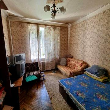 Продаж 2-кімнатної квартири в сталінці - Соломянський район