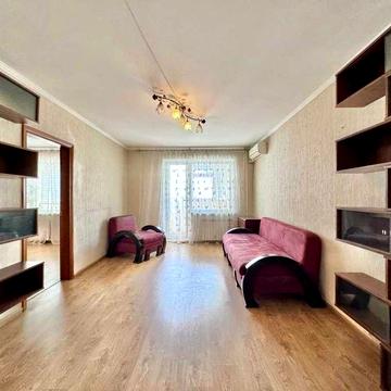 Продаж 4-кімнатної квартири вул. Закревського 23