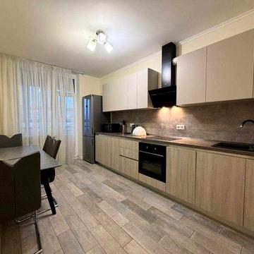 ЖК Lakes.Гарна 1к квартира 47м.Будинок з Генератором.Метро Деміївка 15 хв пішки.БЕЗ%