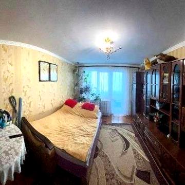 Продаж 2-к квартири 54 м² з ремонтом та меблями