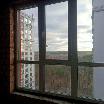 Велика однокімнатна квартира