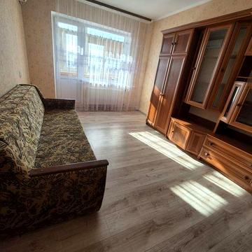 Здам 1 кімнатну квартиру на Леваневського(4мкр.)