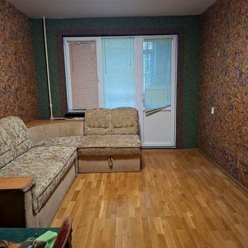 Здам двокімнатну квартиру в оренду . Район польової, хазяїн.Вся детальніша інформації за телефоном