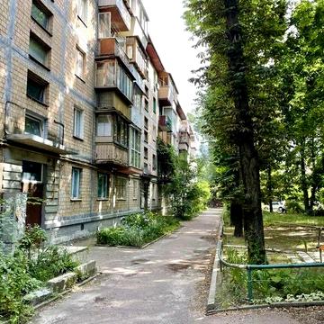 Здам 2-кімнатну квартиру по вул. Родини Глаголєвих, 12 Б (метро Дорогожичі)