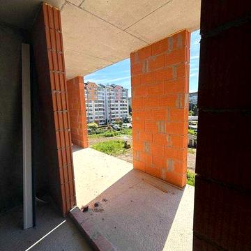 Продаж 1 км квартири по ву.Вовчиецькій