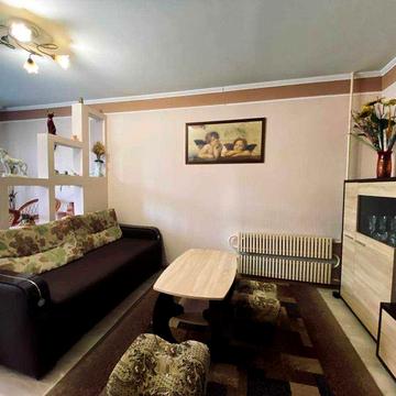 Продаж 2 кімн. квартири вул. Карпенка