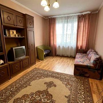 Здається 1к кв вул.Паркова район Хоткевича