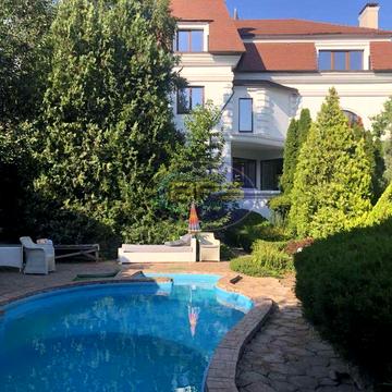 Будинок на 12 сотках біля моря| 9 ст. Фонтану | Кордонний провулок | басейн, гараж