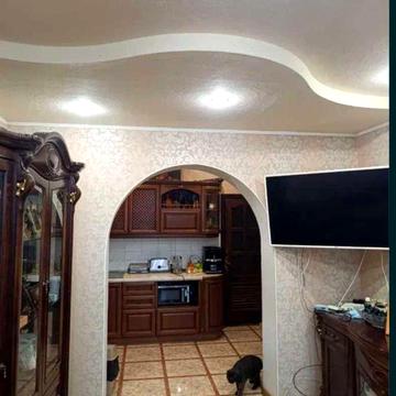 Продам дом в Новобоварском райне . Участок 5 соток. Тихий район
