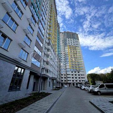 Простора 3-кімнатна квартира з панорамними краєвидами на ліси Голосіївського району, ЖК Теремки ЖК Теремки