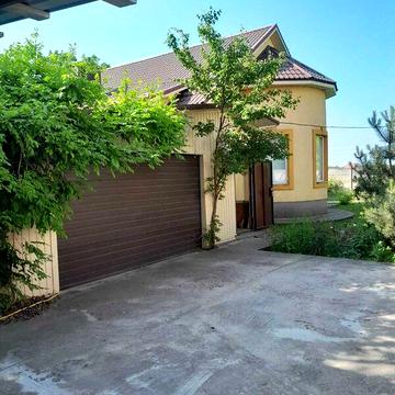 Продаж 3к Дім Шкільна вулиця