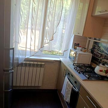 Сдаю 1к/кв пр.Центральный/2 Слободская 4/9 Кирп, мебель,техника 4500