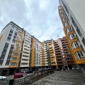 Продаж квартири, забудовник Рауш. район Виставка