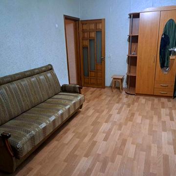 Сдам 2-х комн. квартиру 2 эт.  Черемушки, Юго-западный массив от хозяина