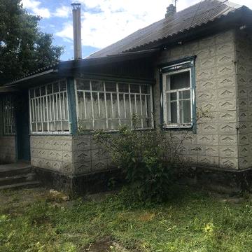 Будинок в затишному місці