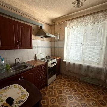 Продам 2-комнатную квартиру, Хортицкий район, ул. Героев 93-й бригады
