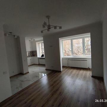Продається 1 кім квартира вул Героїв Майдану 87а