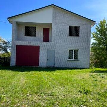Будинок 160 м², 4 кімнати, гараж, ділянка 5 соток
