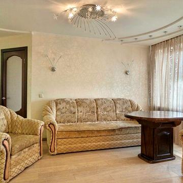 Продаж  Квартири, Капітальний Ремонт, Меблі, Техніка, Центр, місто Кременчук
