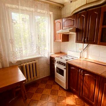 1-кімнатна квартира. Вул. Чорновола