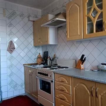 Центр, Метро Палац України, Антоновича 103а, квартира вільна