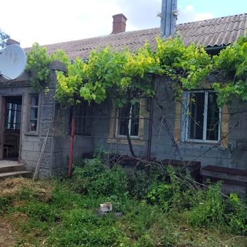 Дом в Нерубайском с документами и коммуникациями!