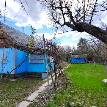 Продам дачу для  для сімейного відпочинку.
