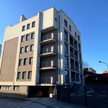 Продаж 5-кімнатної квартири вул. Ржегоржа (просп. Чорновола) 122 м2 без ремонту