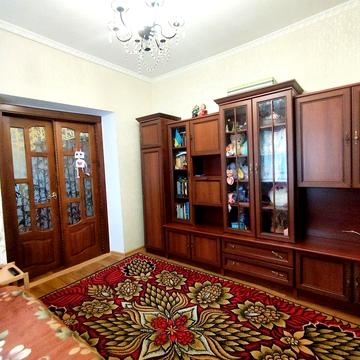 2к,вул.Європейська ,автономне ,гараж