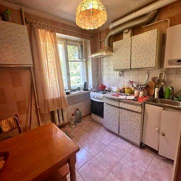 Єксклюзивний продаж! 3х кім квартира 61м2 Цегляний будинок Газова колонка Середній поверх Проспект Лесі Українки 56000у.о