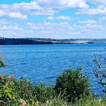 Газ,вода,світло,зручності у будинку Дніпро, Волоське центр.