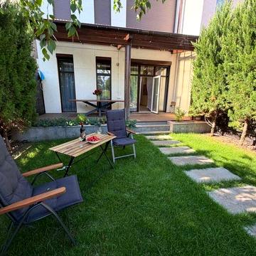 В продаже готовый таунхаус  в закрытом коттеджном комплексе Villagio