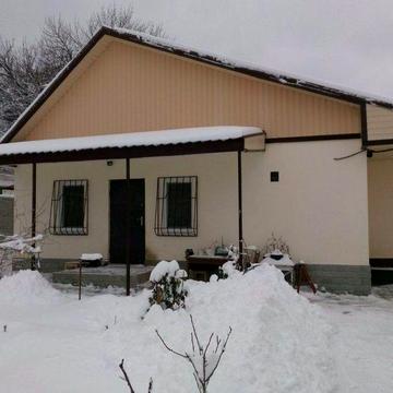 Оренда будинка на тривалий термін, Діївка 1, 10хв пішки до жм Комунар, вул. Орбітальна 173, поруч жм Західний(через жд)