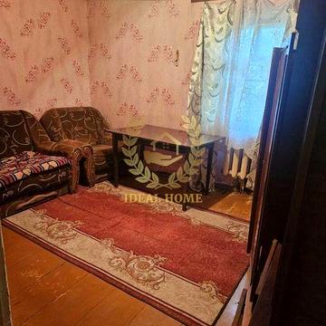 Продам частину будинку в смт Борова по вулиці Гончара