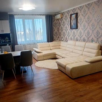 Продается 4 ком. квартира(кирпичный дом) в историческом центре Житомира