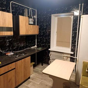 Сдам 1 кв Аэропорт Гагарина 5000 гр.