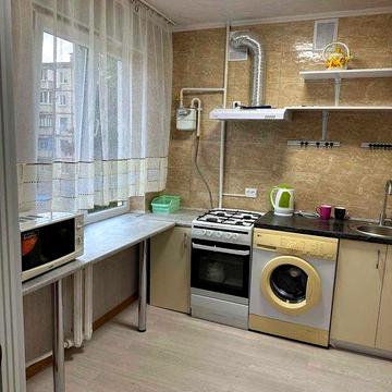 Оренда гарної 3-кімнатної квартири в Саксаганському районі