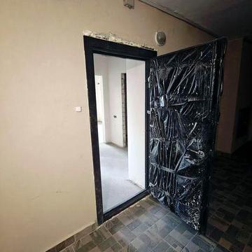 Продам 1 кімнатну квартиру м.Левада