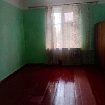Продам 3 комн. Квартиру 70 м2 2 эт.2эт.дома 19000уе
